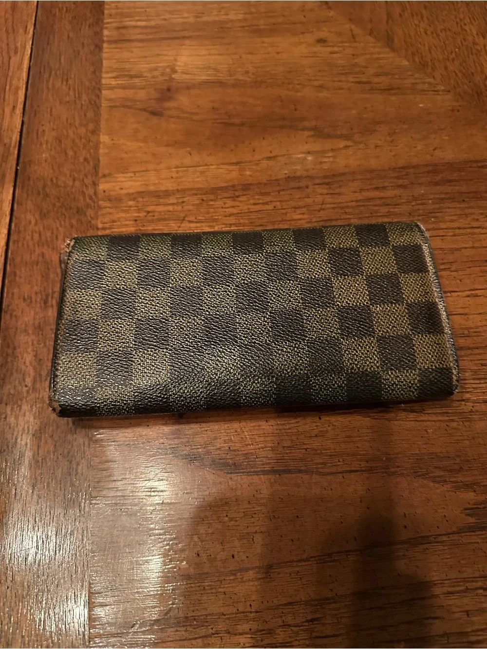 Louis Vuitton Sarah Wallet Damier